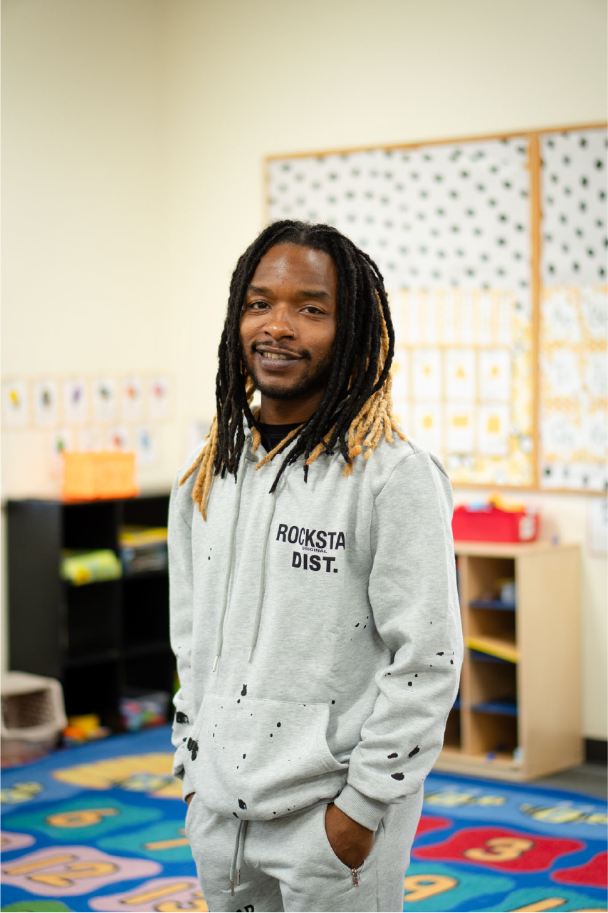 Avondre Brooks Headshot Image